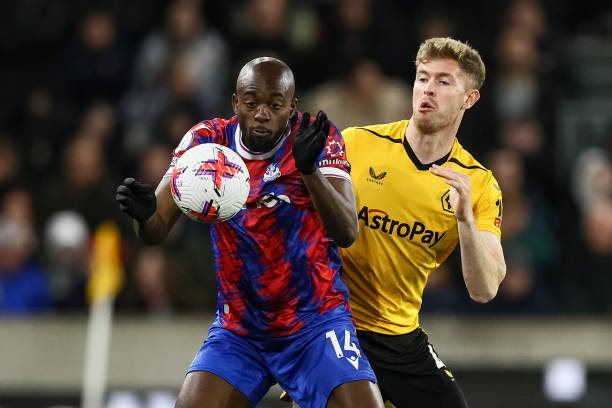 TA：预计罗梅乌、佩尼亚和埃克托-福特等人将离开巴萨.